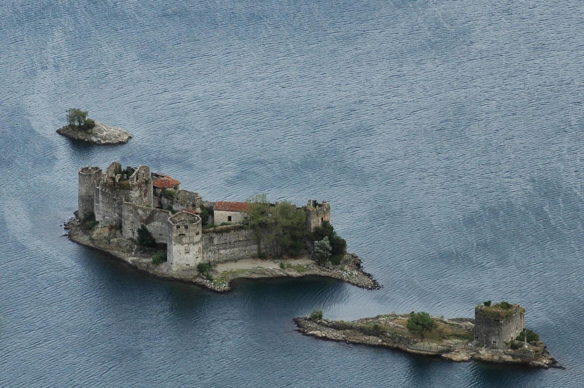 Maggiore House, View, Vignone